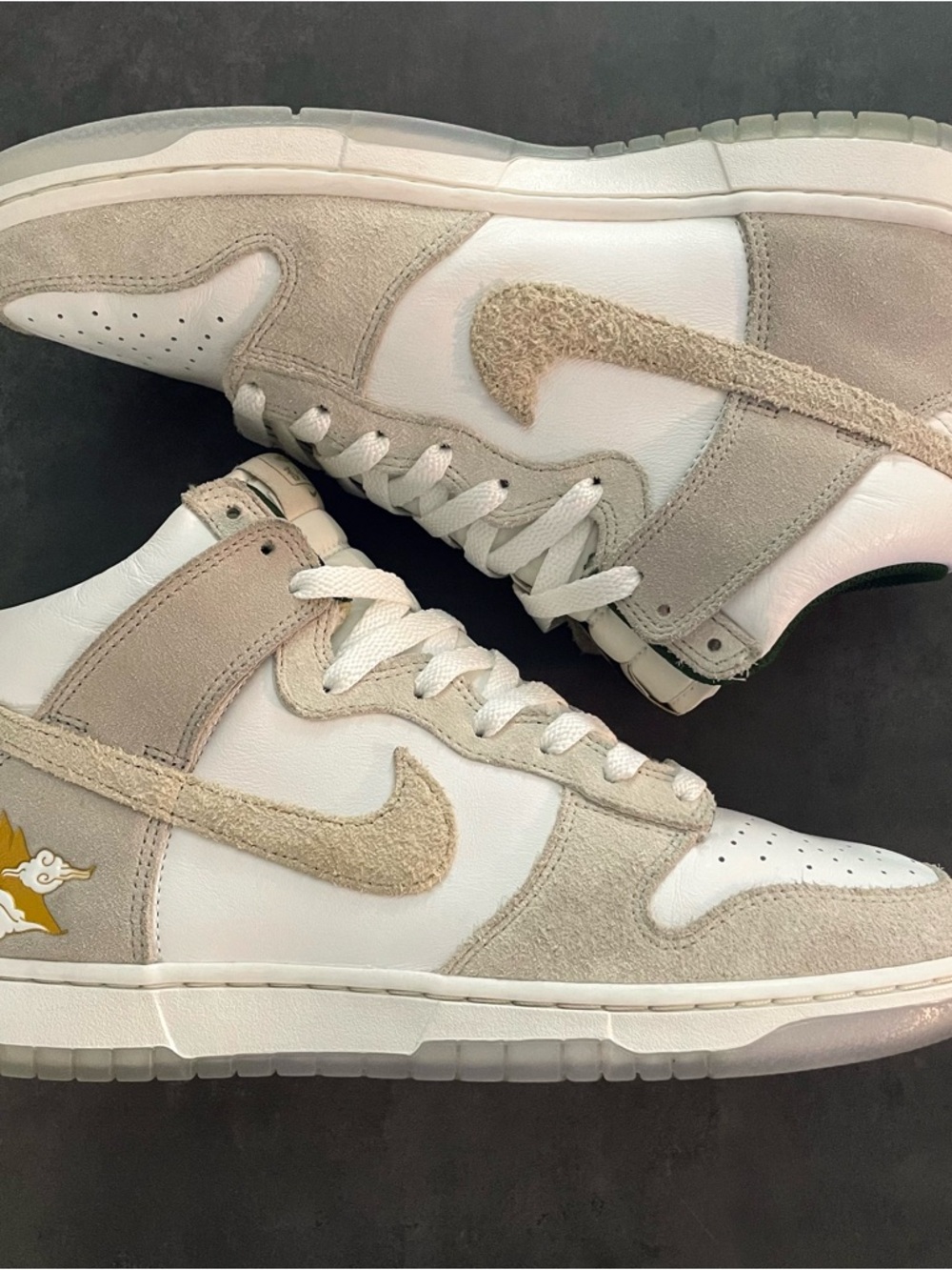 Nike dunk high San Francisco China town gold size 9 men’s preowned